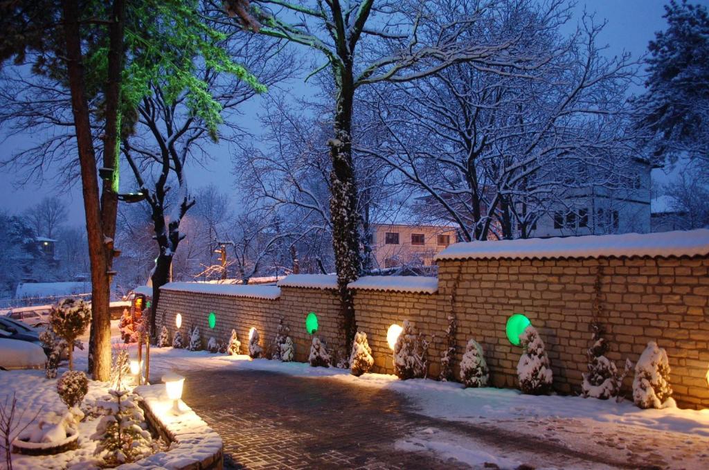 סאפראנבולו Diamond Park Hotel מראה חיצוני תמונה