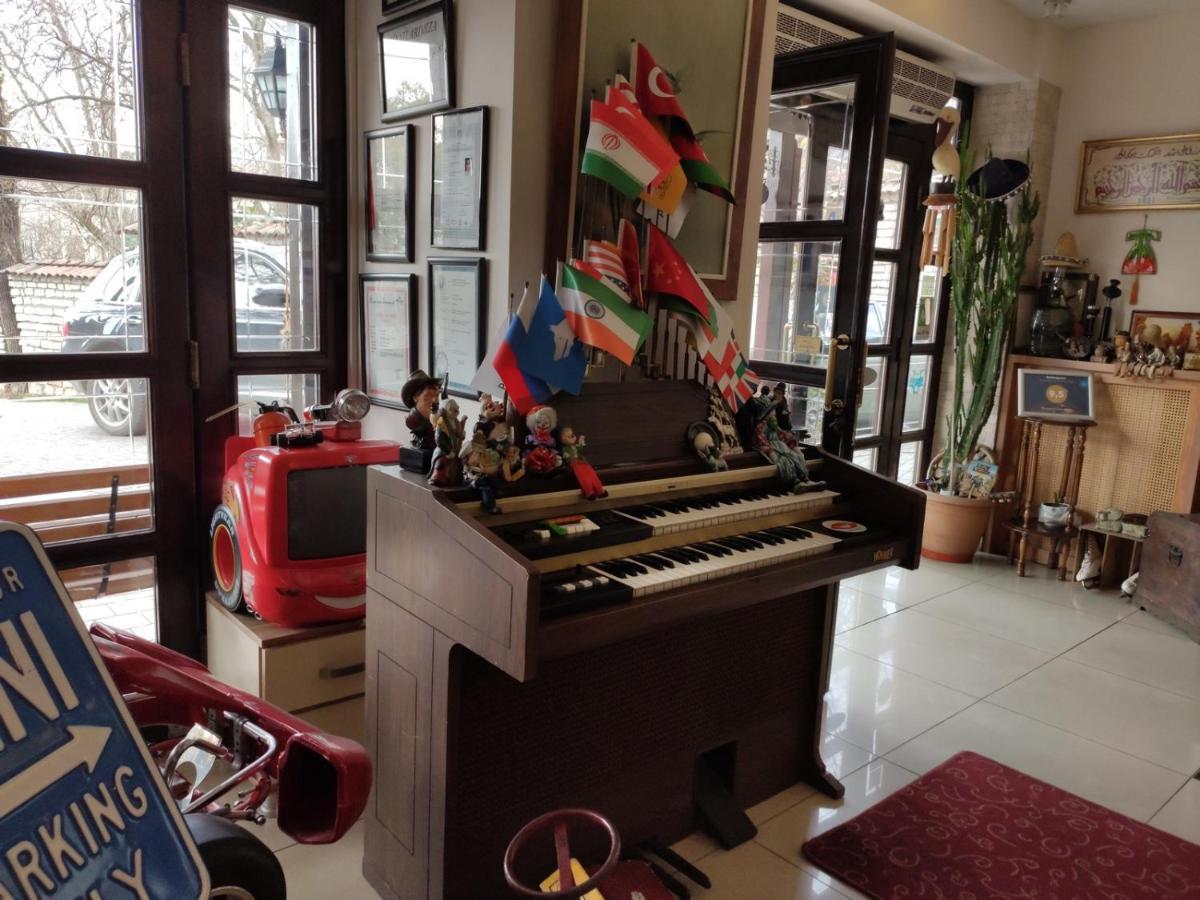 סאפראנבולו Diamond Park Hotel מראה חיצוני תמונה